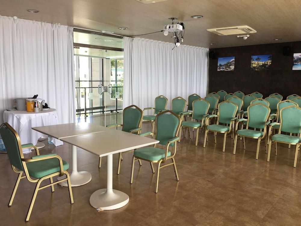 R2 Romantic Fantasia Dreams & Suites Hotel (Adults Only) Tarajalejo Exterior photo
