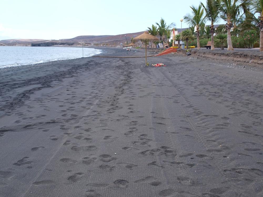 R2 Romantic Fantasia Dreams & Suites Hotel (Adults Only) Tarajalejo Exterior photo