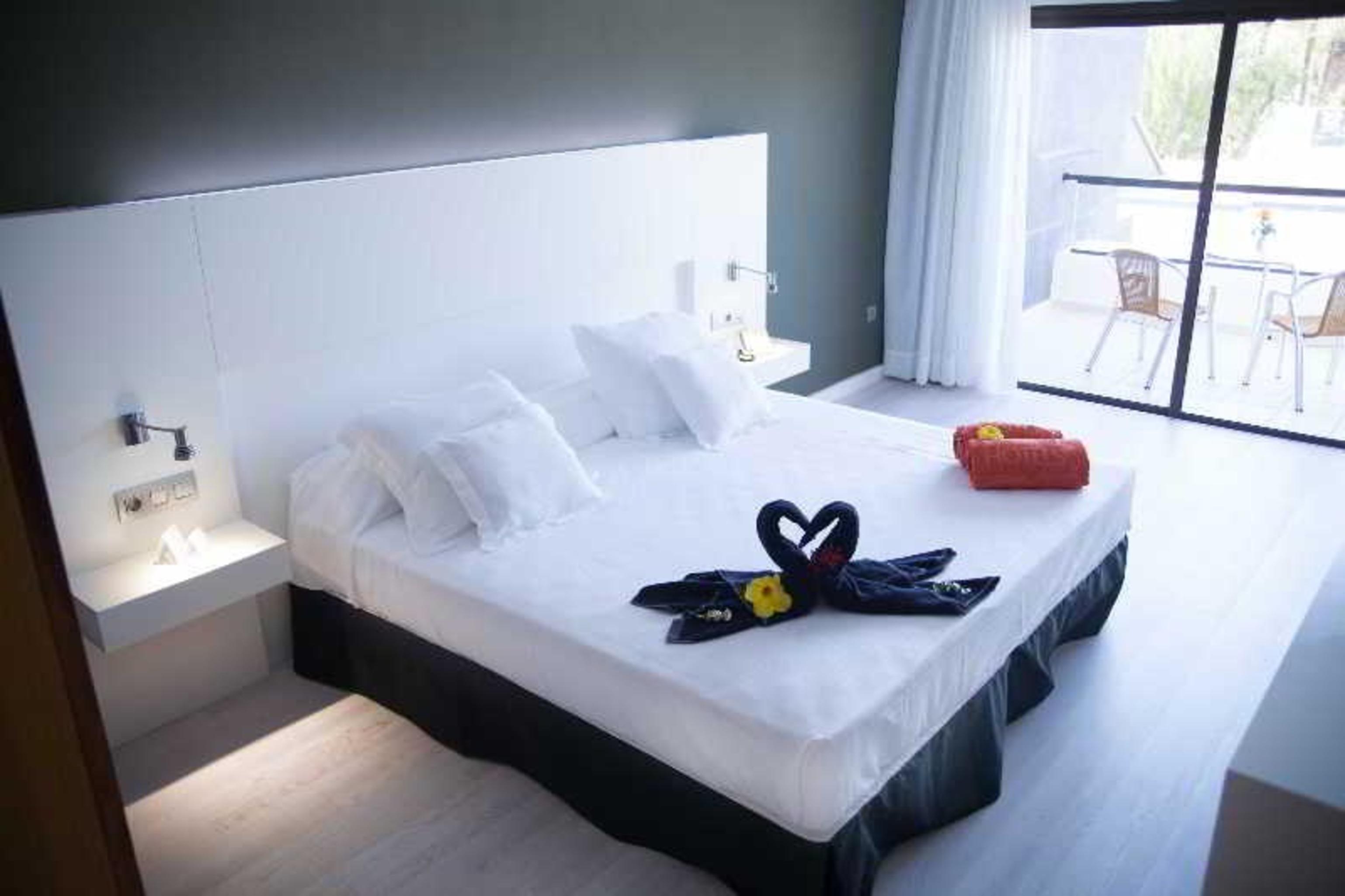 R2 Romantic Fantasia Dreams & Suites Hotel (Adults Only) Tarajalejo Exterior photo