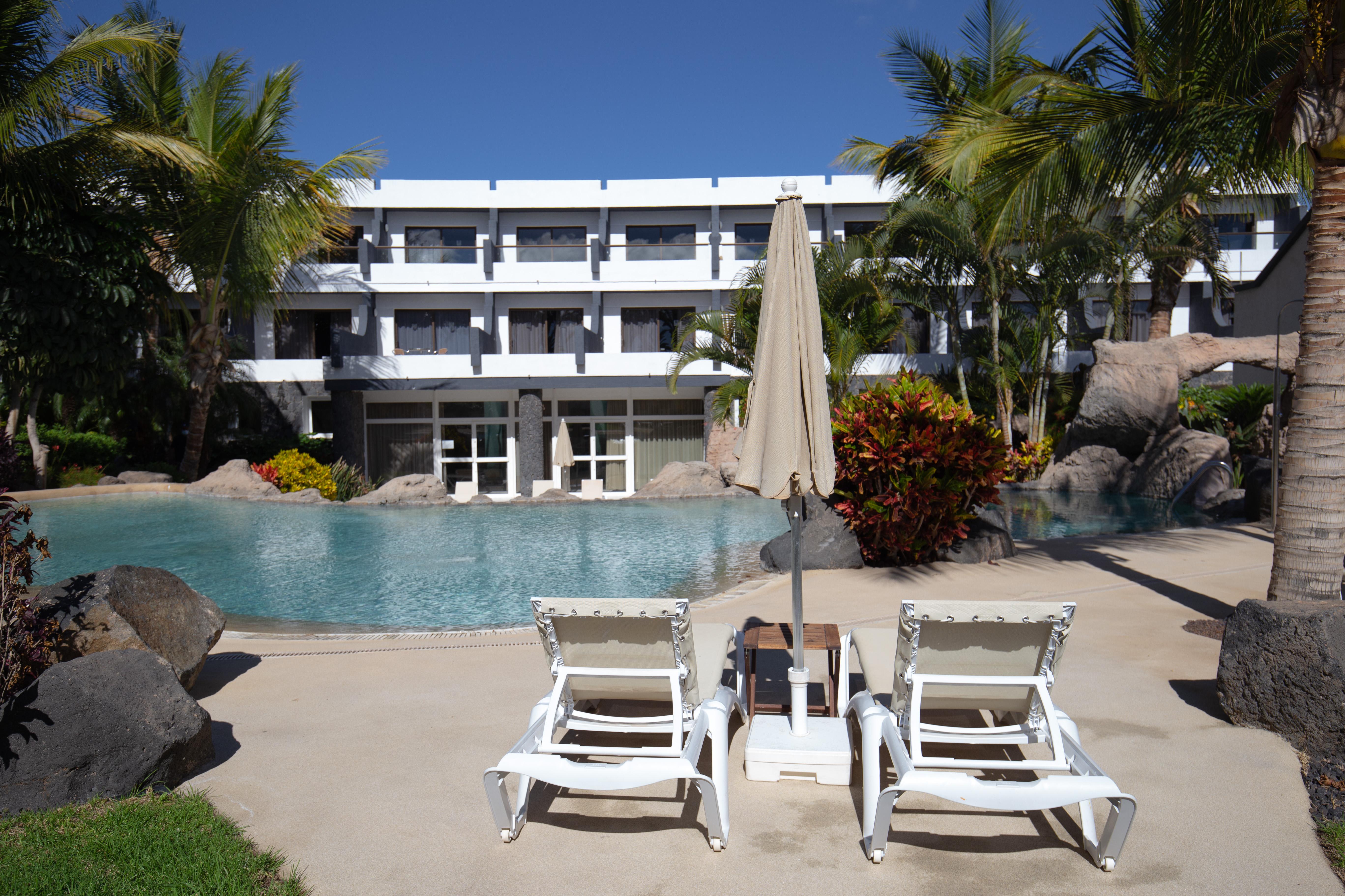 R2 Romantic Fantasia Dreams & Suites Hotel (Adults Only) Tarajalejo Exterior photo