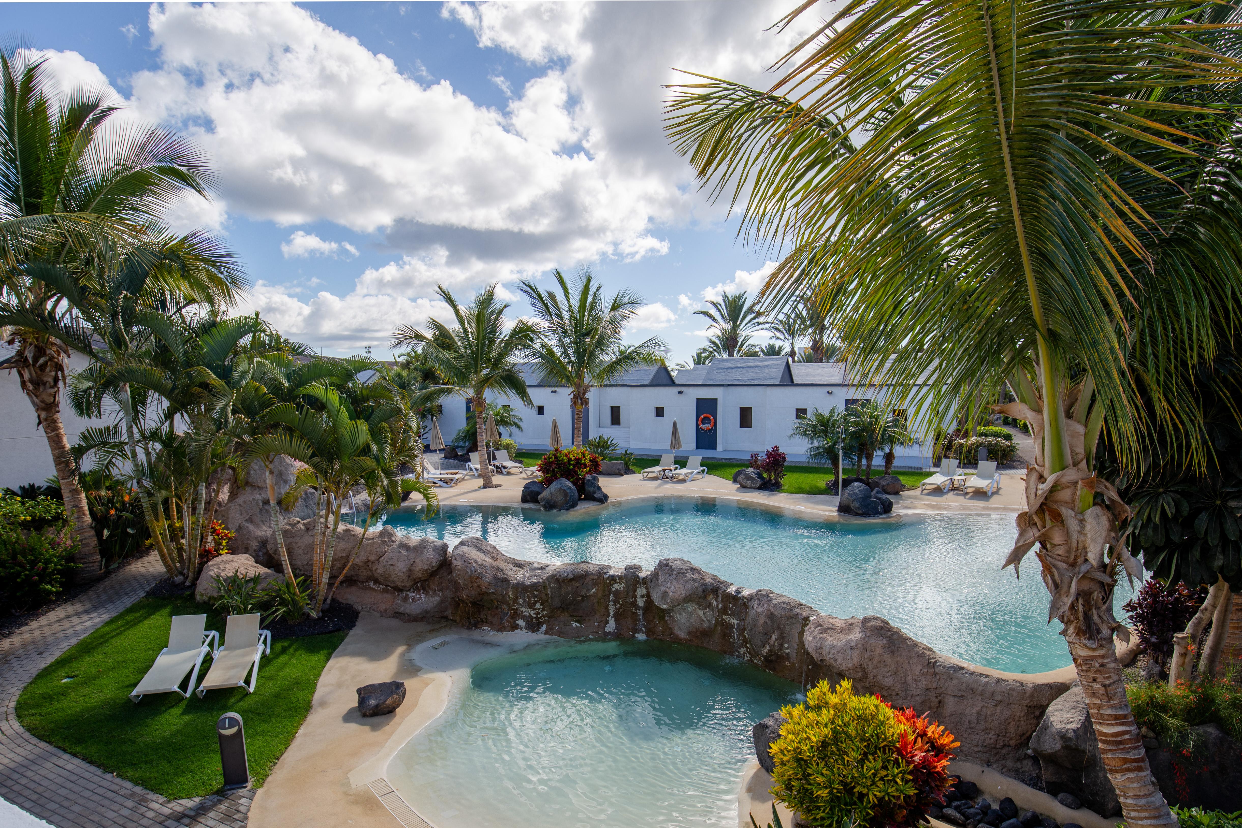 R2 Romantic Fantasia Dreams & Suites Hotel (Adults Only) Tarajalejo Exterior photo